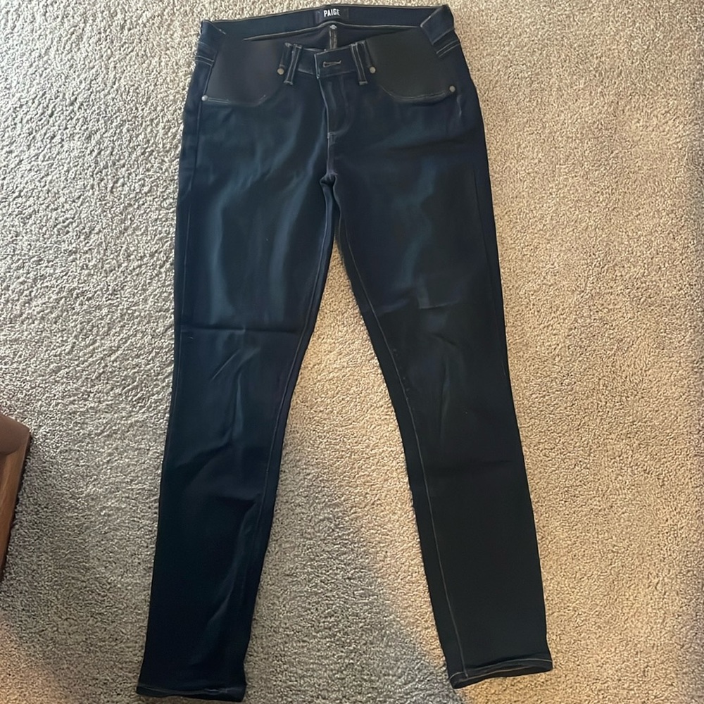 Paige 28 maternity jeans under belly non smoking